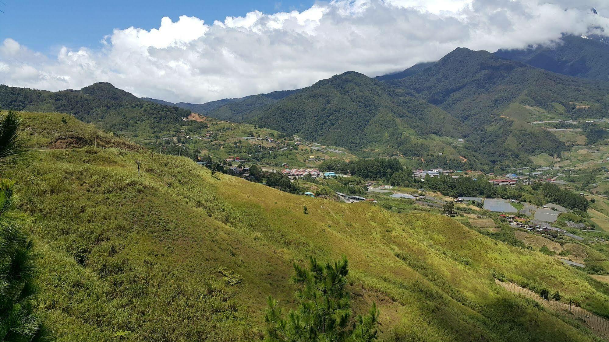 Crystal Hill R Hotel Kundasang Exterior photo